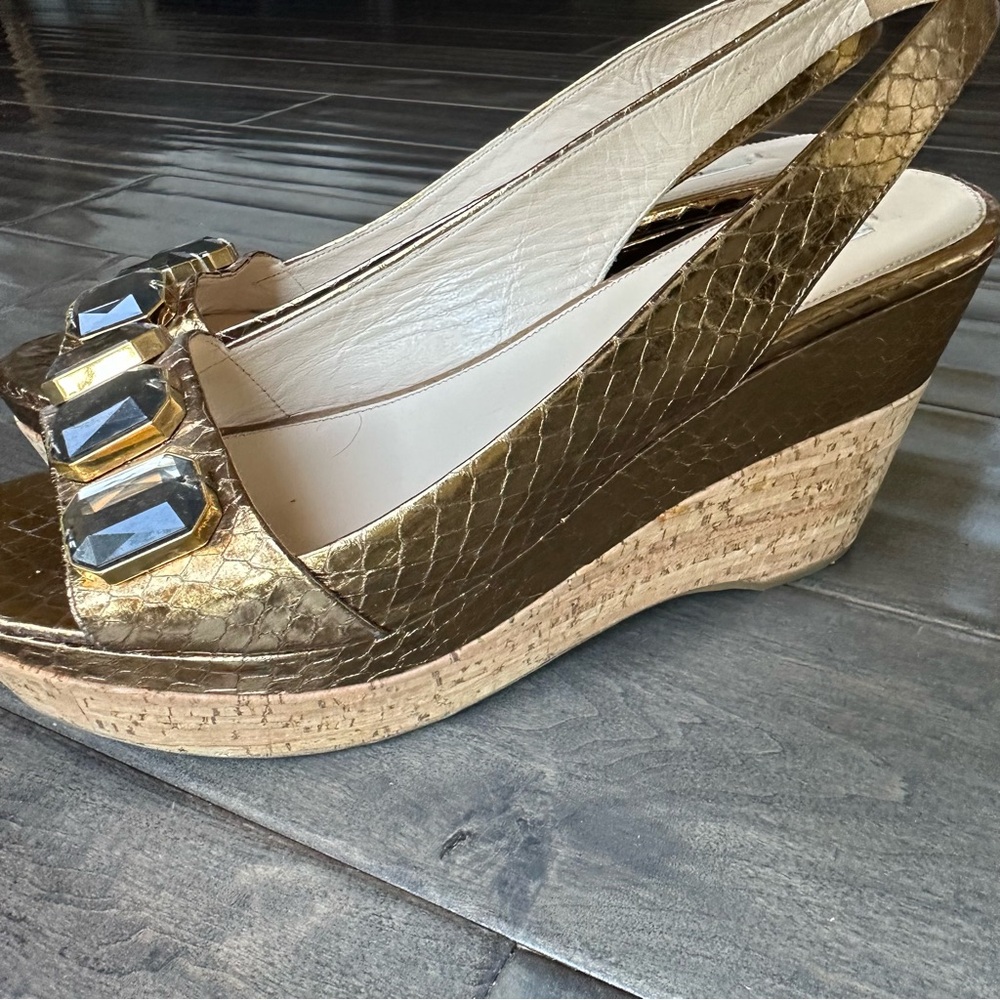 PRADA Gold Wedge Slingback Sandals🌸 - Picture 4 of 16